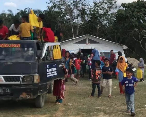 Idul Fitri Kemenangan Yang Terasa Pincang Di Tengah Nestapa
